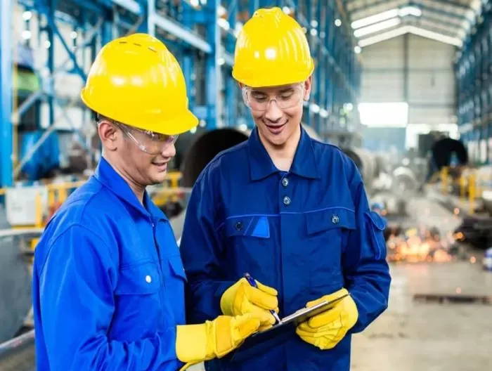 İş Sağlığı ve Güvenliği Ne İş Yapar? Kapak Resmi