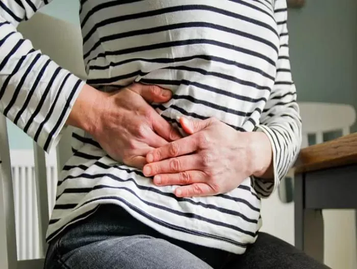 Midede Mikrop Neden Olur? Kapak Resmi