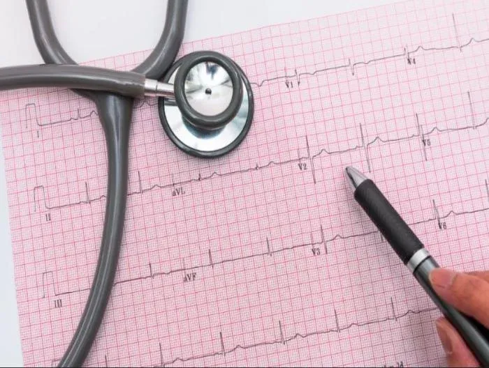 EKG Raporu Kapak Resmi